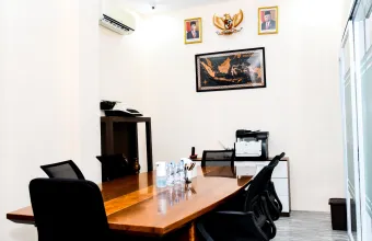 Galeri Meeting Room 6 Pax 1 ~blog/2022/4/8/virtual_office_jakarta_meeting_room